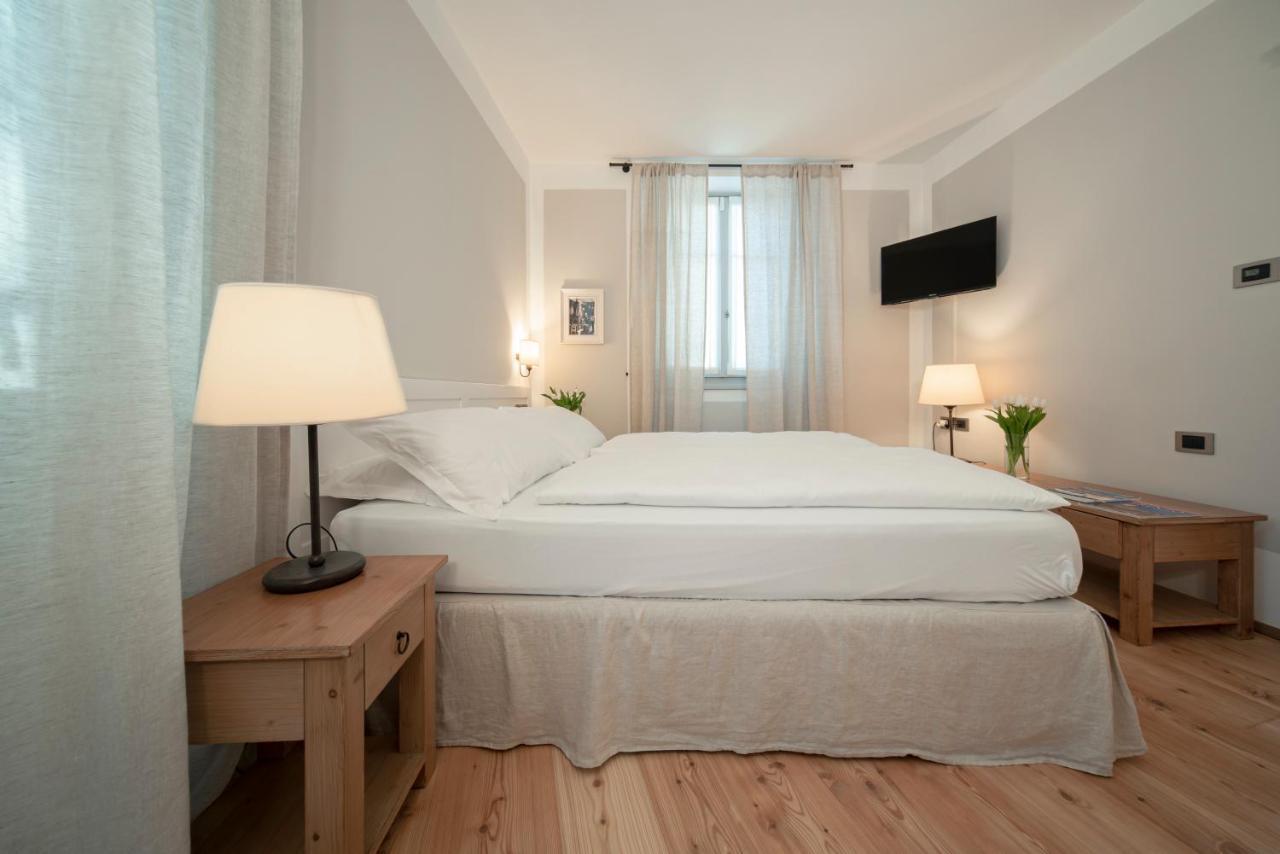 La Canonica Suite Apartments New Location Trento Exterior photo