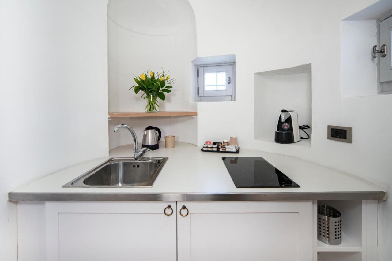 La Canonica Suite Apartments New Location Trento Exterior photo
